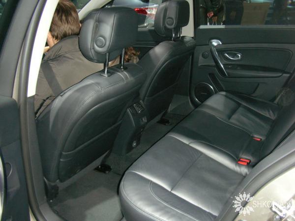 Renault Latitude