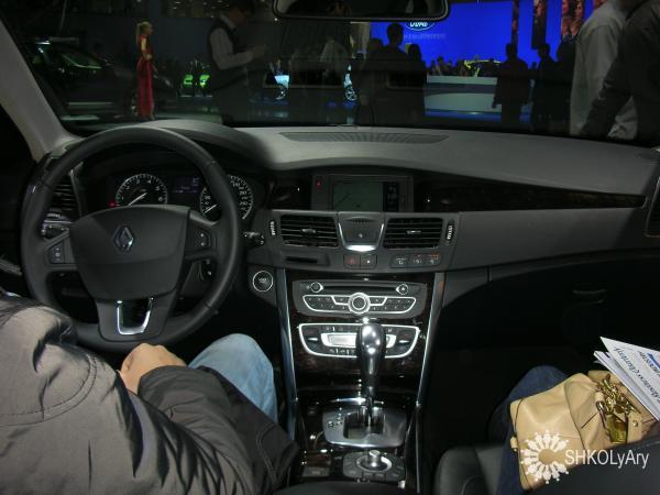 Renault Latitude