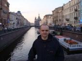Евгений Петров
